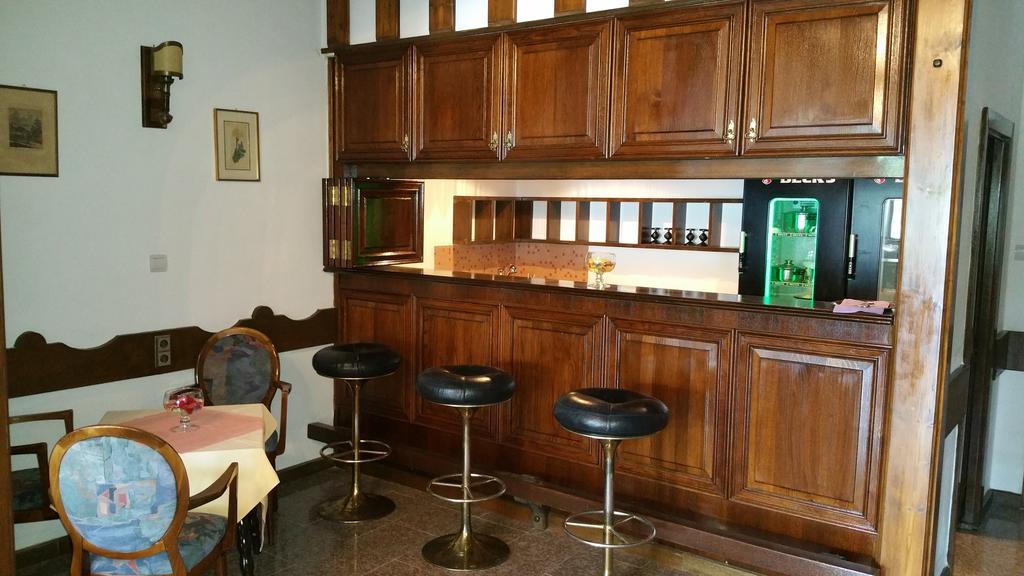 Hotel Conacul Balta Albă Esterno foto